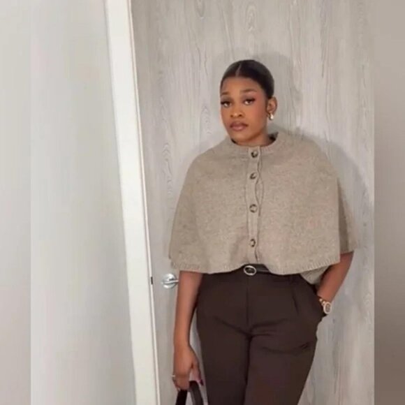 ZARA KNIT CAPE CARDIGAN - Picture 2 of 7